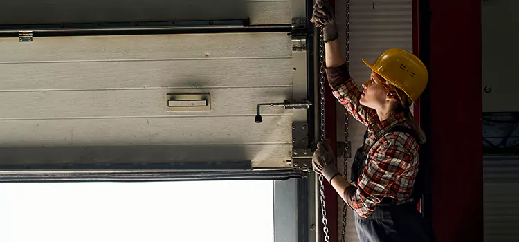 Addressing Common Garage Door Stoppage Issues in Surprise, AZ